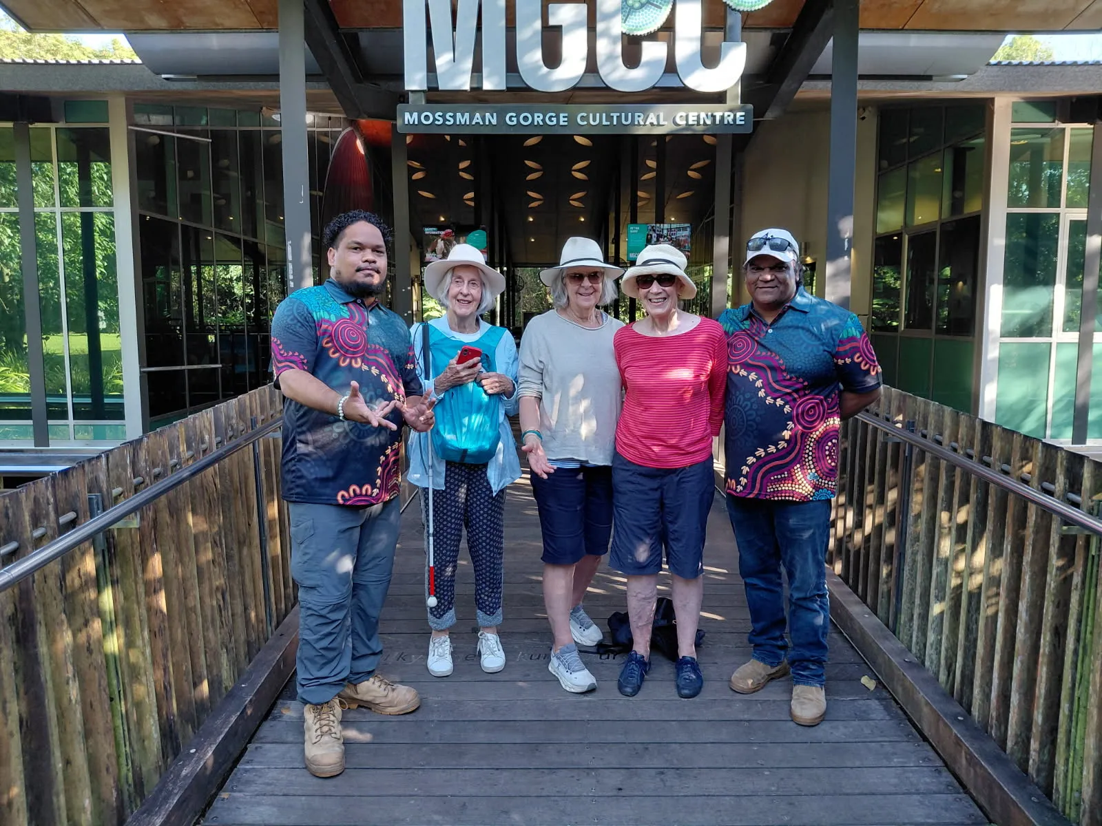 Mossman Gorge Kuku Yalanji Cultural Walk | Experience Oz-3