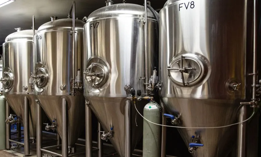 Brewery Tour, Beer Paddle & Pizzas - For 2 - Alice Springs