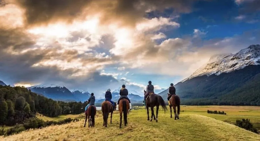 Glenorchy Horse Trek - 1 Hour | Everything New Zealand-4