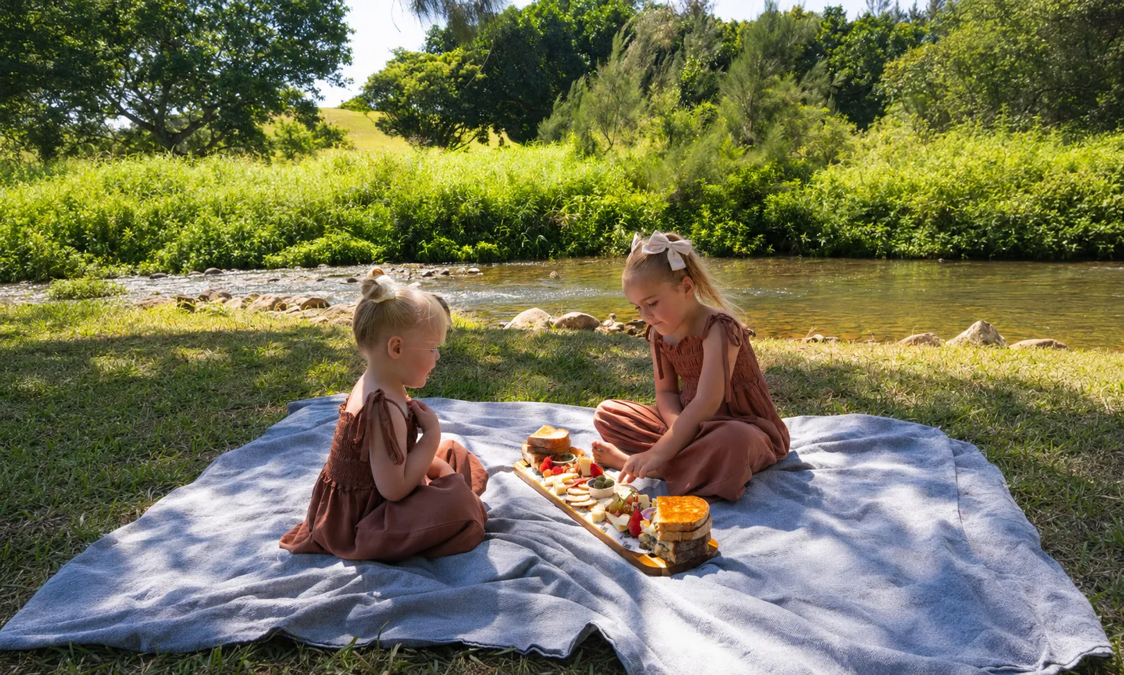 Historic Rivermill Picnic - 3 Hours - For 2 | Experience Oz-2