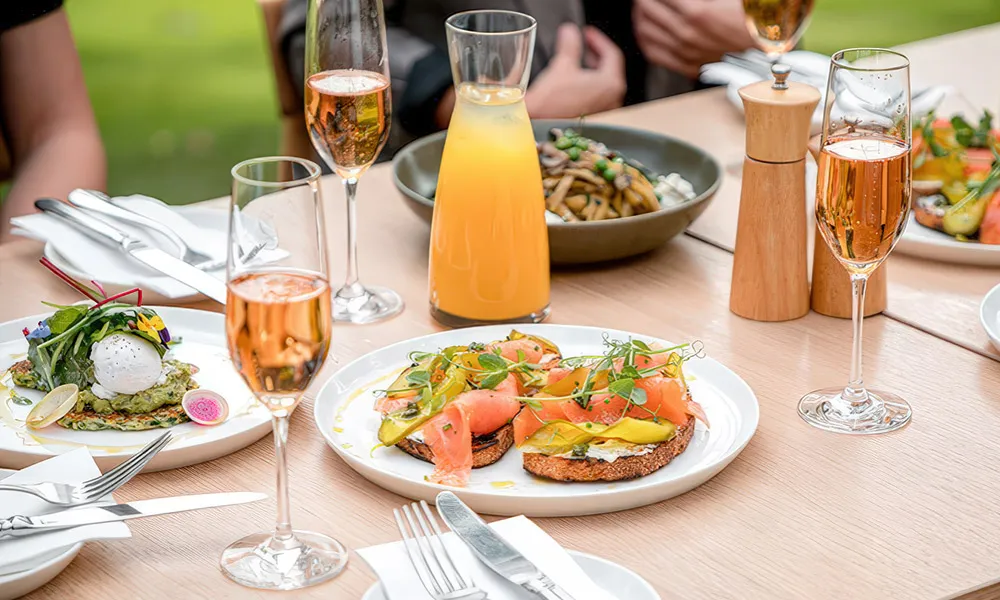 Bottomless Brunch at Terrace on the Domain | Experience Oz-9