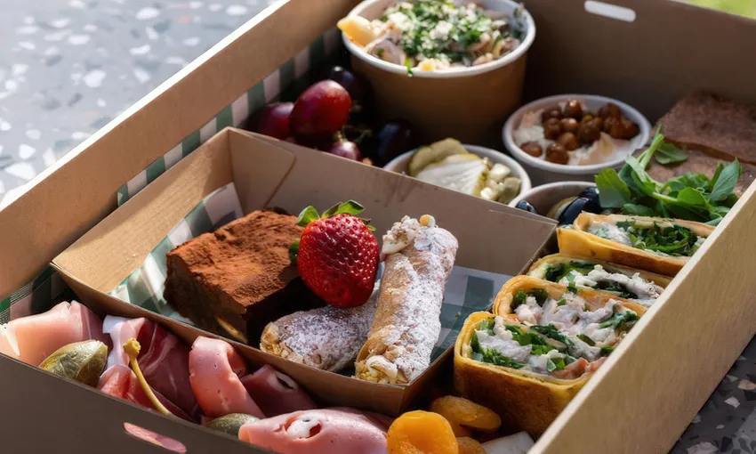 Sydney Royal Botanic Garden Italian Picnic | Experience Oz