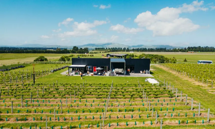 Christchurch Farm Tour with Waipara Wine | Everything New Zealand