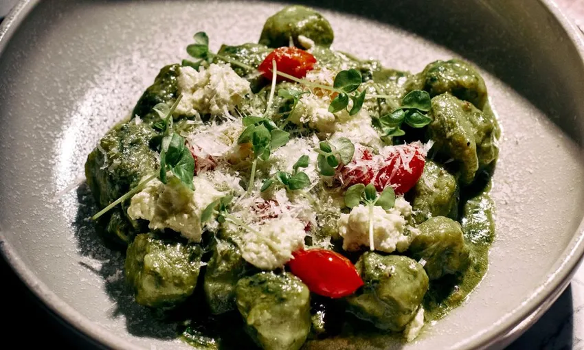 Sydney 3 Course Dinner with Whiskey Tasting | Experience Oz
