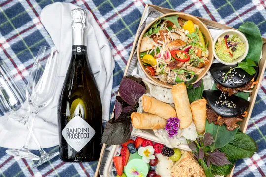 Royal Botanic Garden Luke Nguyen Picnic - For 2