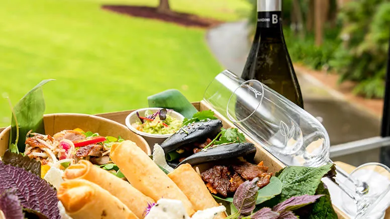 Royal Botanic Garden Luke Nguyen Picnic - For 2 | Experience Oz-5