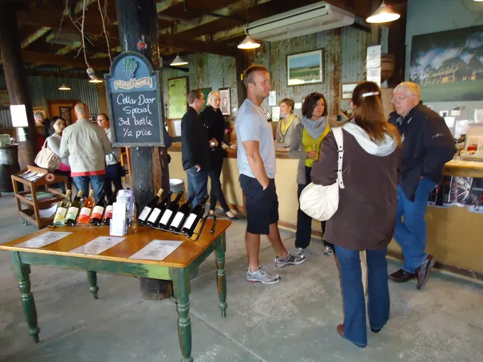 Yarra Valley Winery Tour & Lunch, Full Day – From Melbourne