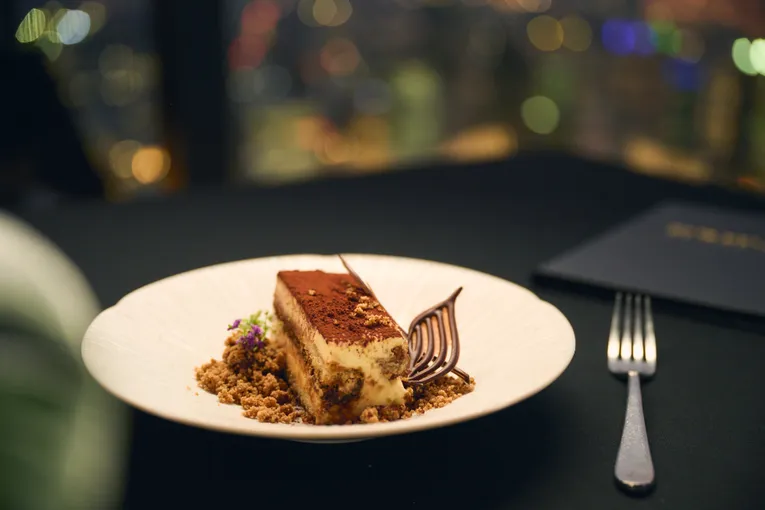 Melbourne Skydeck Altitude Dining Experience – 90 minutes