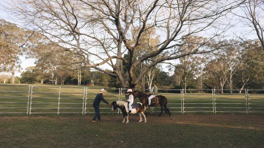 Adult & Child Horse Ride - 30 Minutes - For 2 | Experience Oz