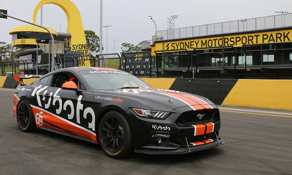 Melbourne V8 Mustang 8 Lap Driving Experience | Experience Oz-5