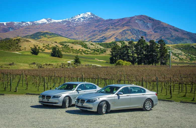 Central Otago Four Winery Tour with Lunch | Experience Oz + NZ