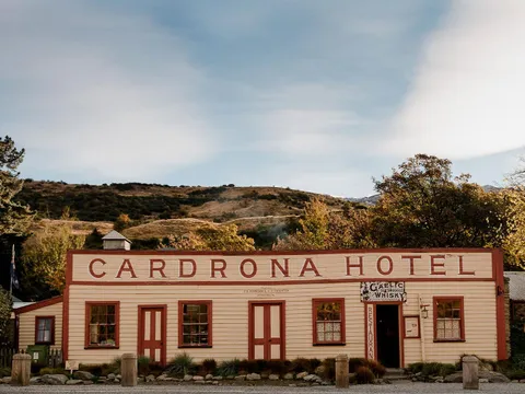 Cardrona Distillery & Gibbston Wine Tour from Queenstown