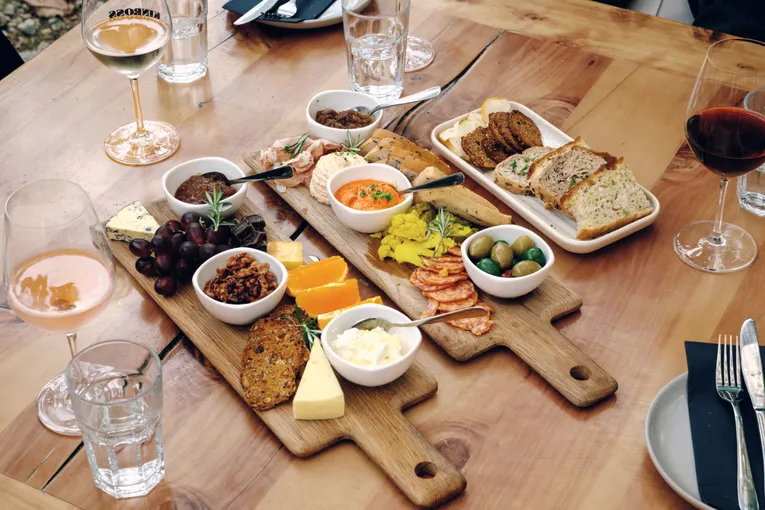 Cardrona Distillery & Gibbston Wine Tour | Experience OZ + NZ