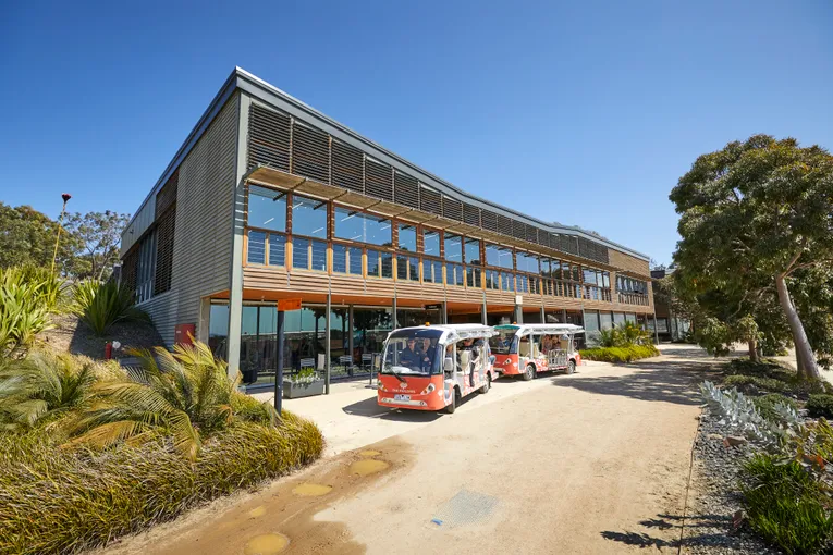 Cranbourne Botanic Gardens Open Air Bus Tour | Experience Oz