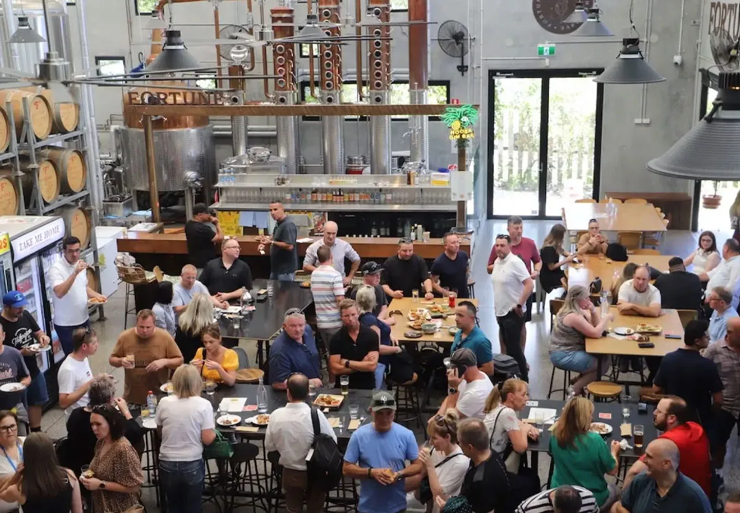 Noosa eBike Tour with Burger and Beer - 4 Hours | Experience Oz-7