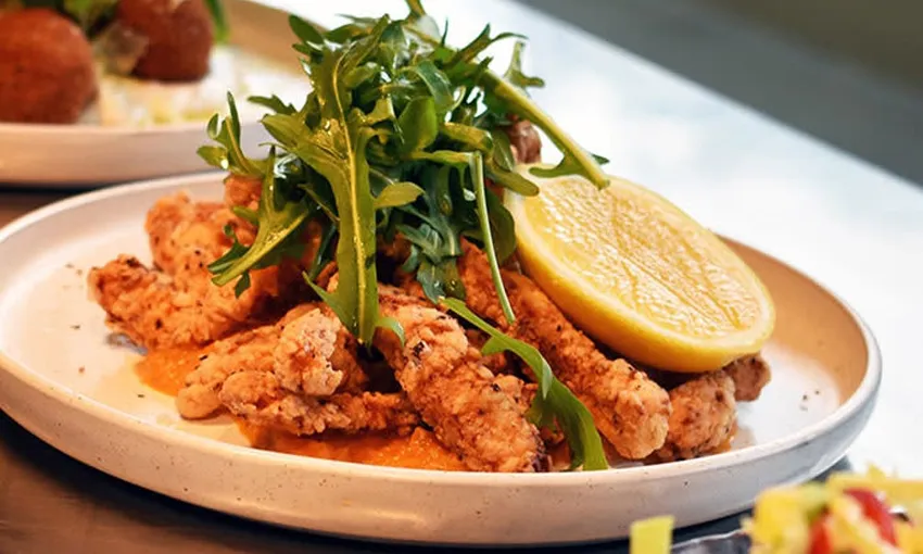 Sirromet Winery Tour & Tasting with 3 Course Lunch and Wine | Experience Oz
