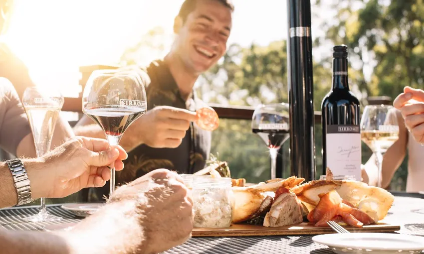 Winery Tour and Tasting with Italian Lunch - For 2 - Weekend | Experience Oz