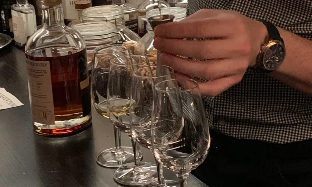 Melbourne Whisky and Gin Walking Tour - 2.5 Hours | Experience Oz-3