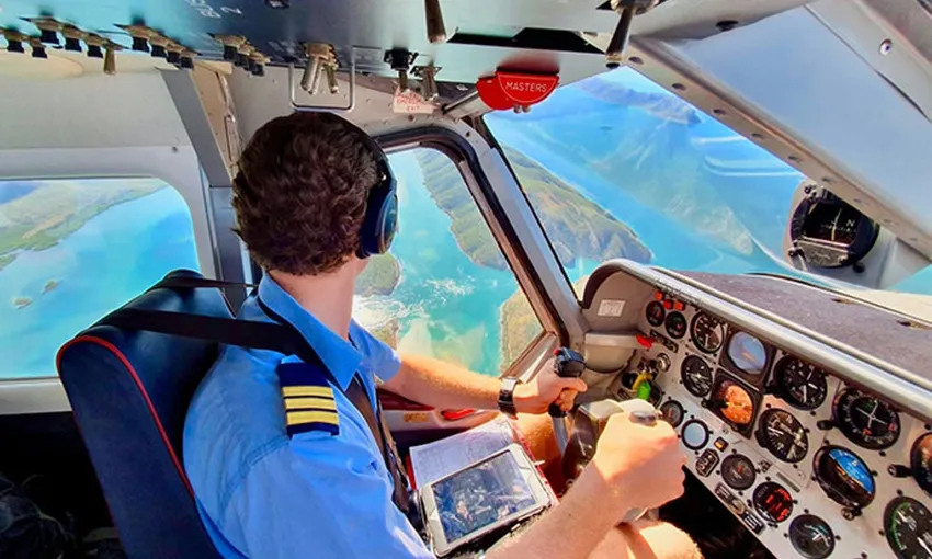 Buccaneer and Horizontal Falls Scenic Flight | Experience Oz