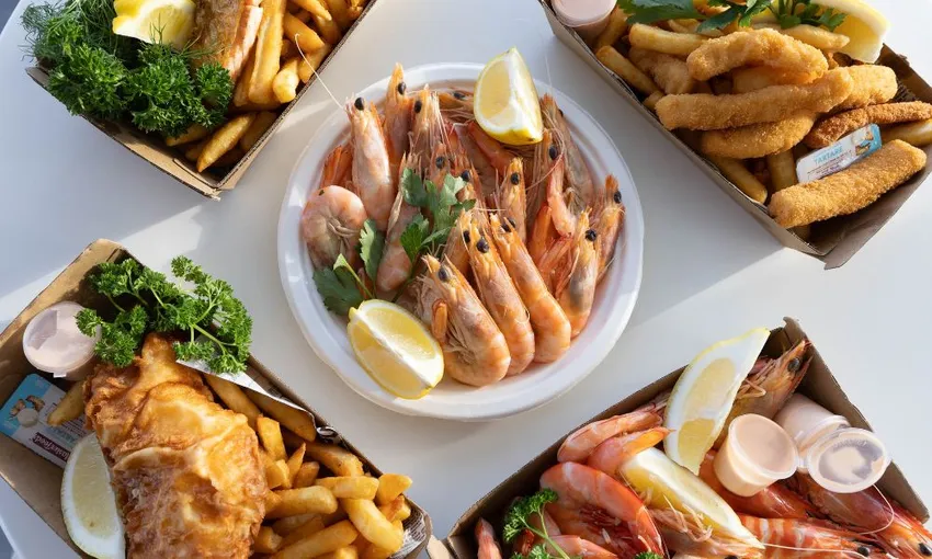 Mooloolaba Seafood Lunch Cruise | Experience Oz