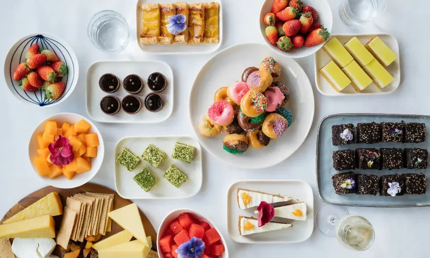 SkyFeast Sydney Tower Buffet Lunch - For 2 | Experience Oz