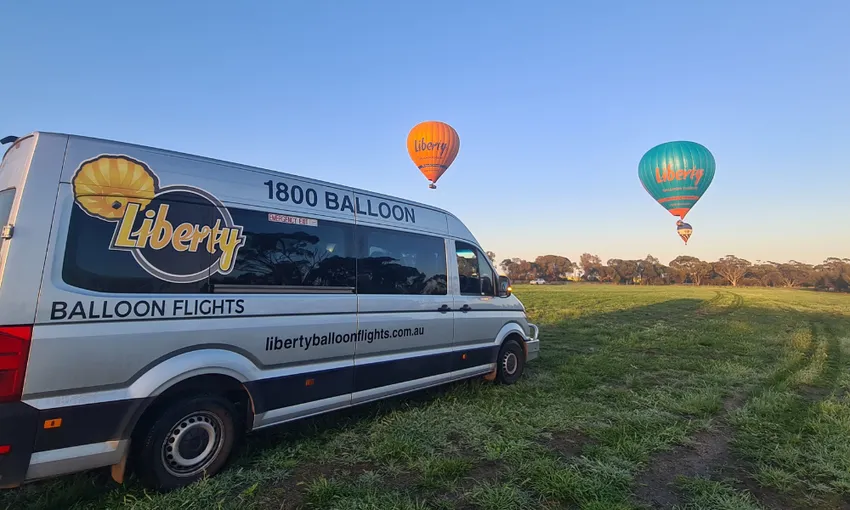  Avon Valley Hot Air Balloon Flight with Breakfast & Perth Transfer | Experience Oz