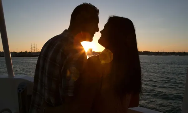 Melbourne Sunset Cruise with Dinner and Drinks - 3.5 Hours