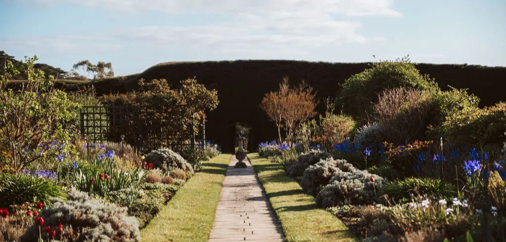 Coombe Estate Melba Cottage Tour & Lunch - For 2 | Experience Oz-3