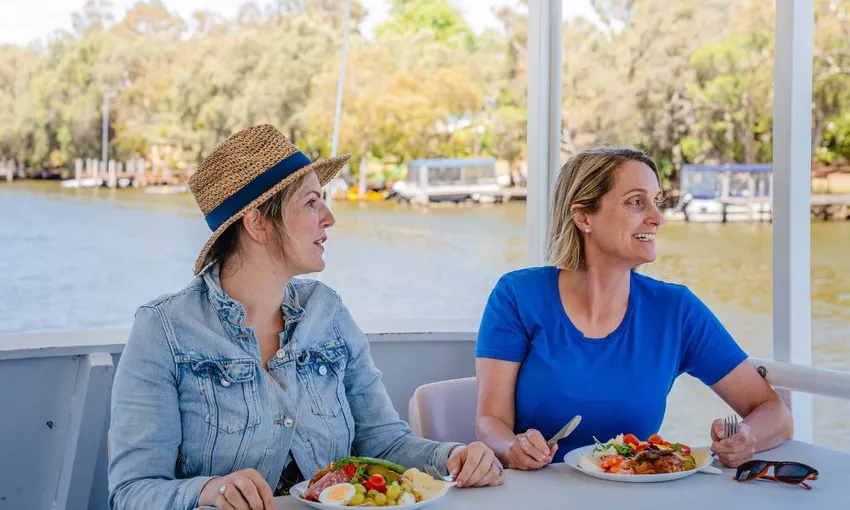Murray River Scenic Cruise with Lunch | Experience Oz