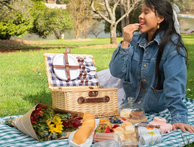 Dandenong Ranges Mystery Picnic - For 2 | Experience Oz