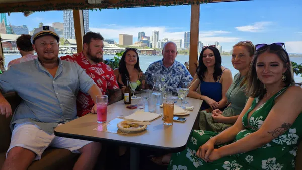 Swan River Scenic Cruise with Live Music - 90 Minutes