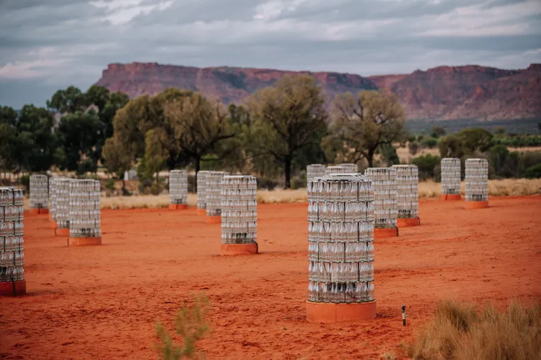 Kings Canyon Light Towers at Sunrise - 1 Hour | Experience Oz