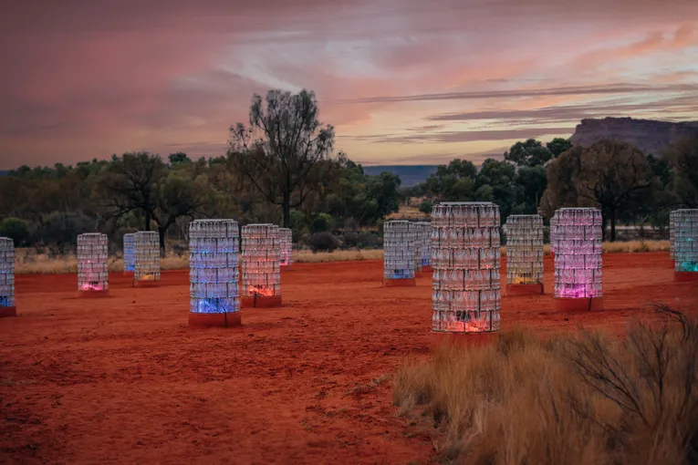 Kings Canyon Light Towers at Sunrise - 1 Hour | Experience Oz