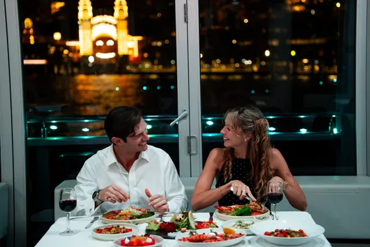 Sydney Harbour: Glassboat Dinner