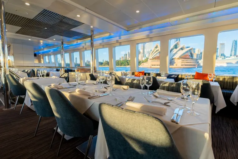 Sydney Harbour Lunch Cruise - 2 Hours | Experience Oz