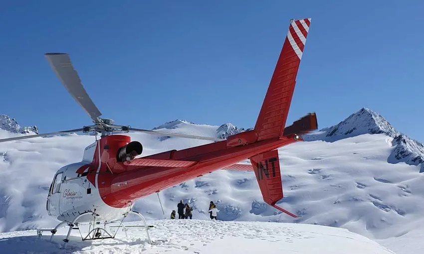 Whakatipu Basin 25 Minute Scenic Helicopter Flight - Book Now | Experience Oz