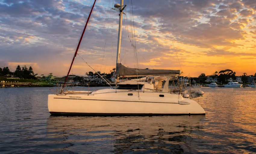Sunset Catamaran Cruise with Snacks - 2.5 Hours | Experience Oz