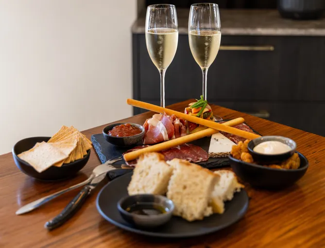 Yarra Valley Mystery Wine & Dine Adventure For 2 | Experience Oz