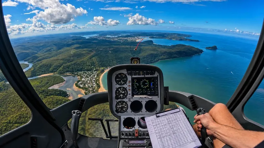 Sydney Helicopter Flying Lesson - 1 Hour | Experience Oz