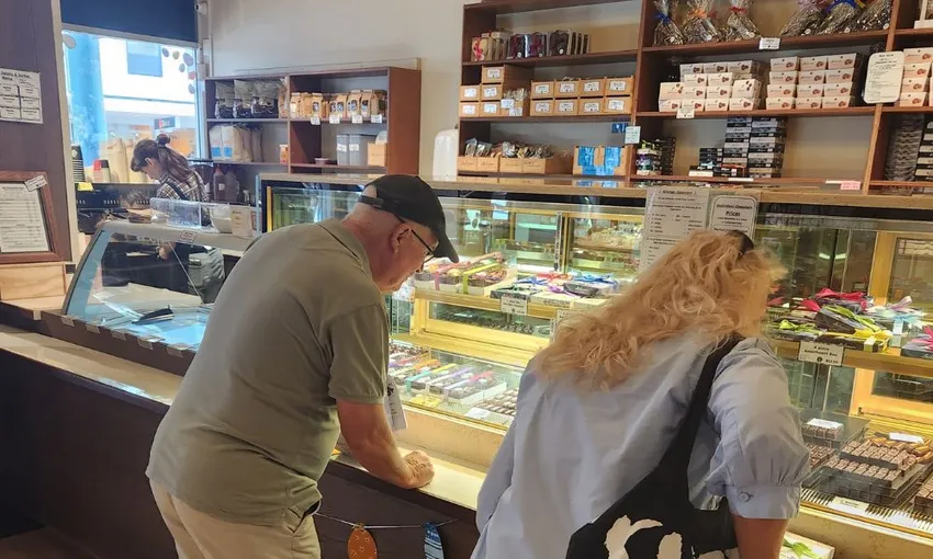 Chocolate Walking Tour - 3.5 Hours | Everything New Zealand
