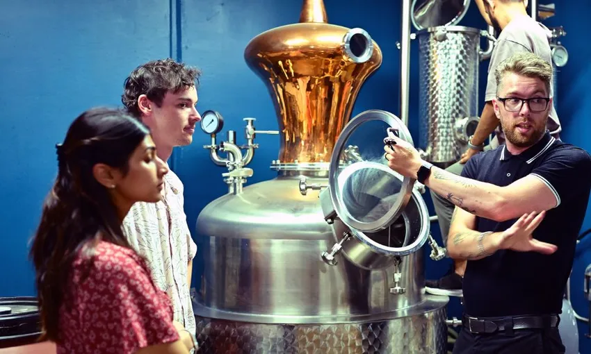 Gin Distillery Tour & Cocktail Class - For 2 | Experience Oz