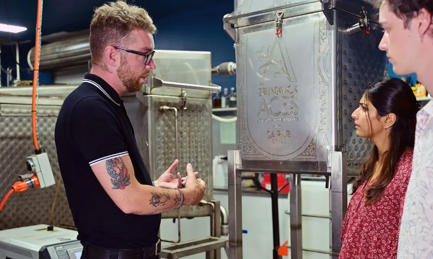 Gin Distillery Tour & Cocktail Class - For 2 | Experience Oz