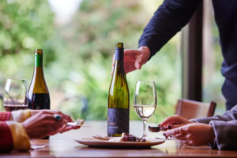 Yarra Valley Private Tasting, Tour & Lunch For 2 | Experience Oz