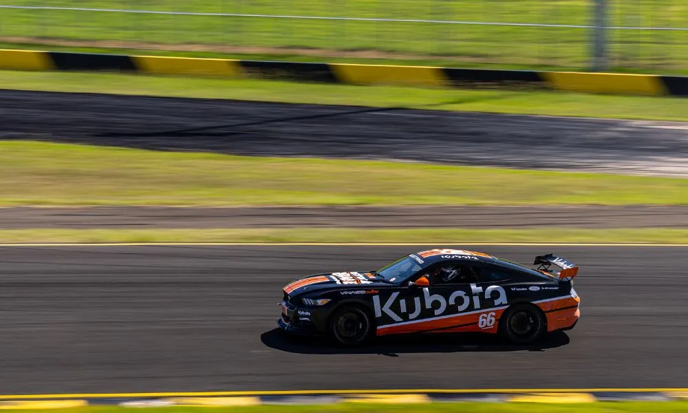 Adelaide Mustang 8 Lap Driving Experience - Book Now | Experience Oz-8