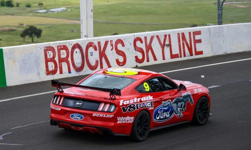 Adelaide Mustang 8 Lap Driving Experience - Book Now | Experience Oz