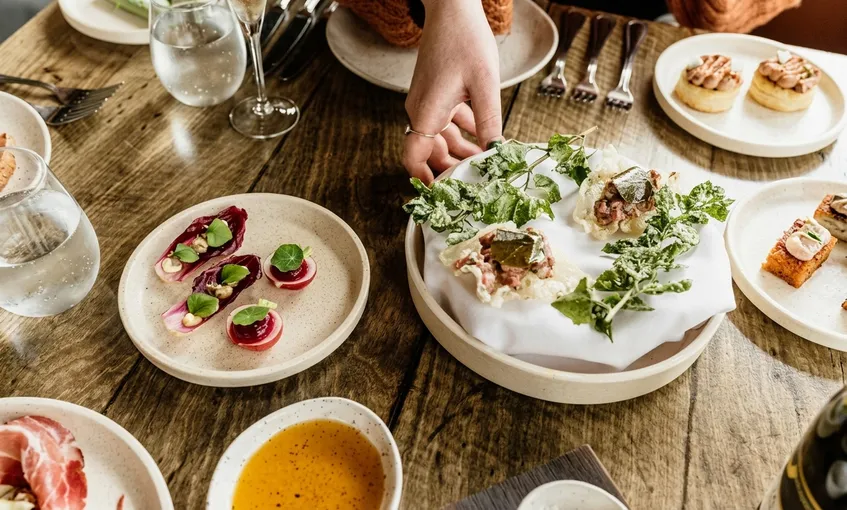 Milawa Brown Brothers Winery Tour and Lunch | Experience Oz