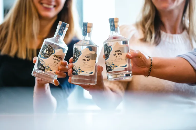 Mornington Peninsula Gin Masterclass - 2 Hours | Experience Oz