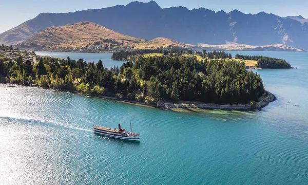 Queenstown Earnslaw Cruise and Wine Tour - Full Day