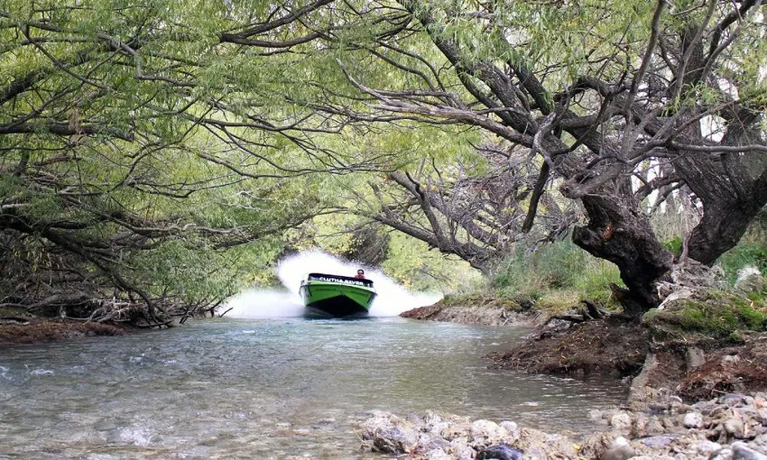 Wanaka Jet Boat Ride - 60 Minutes | Experience Oz