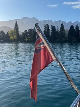 Lake Wakatipu Breakfast Cruise Queenstown - 75 Minutes